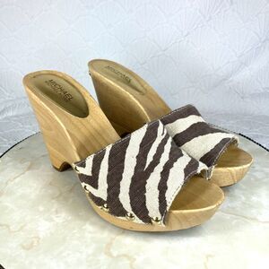 Michael Kors Platform Clogs Women Sz 9 Brown Animal Print 70’s Style Sandals